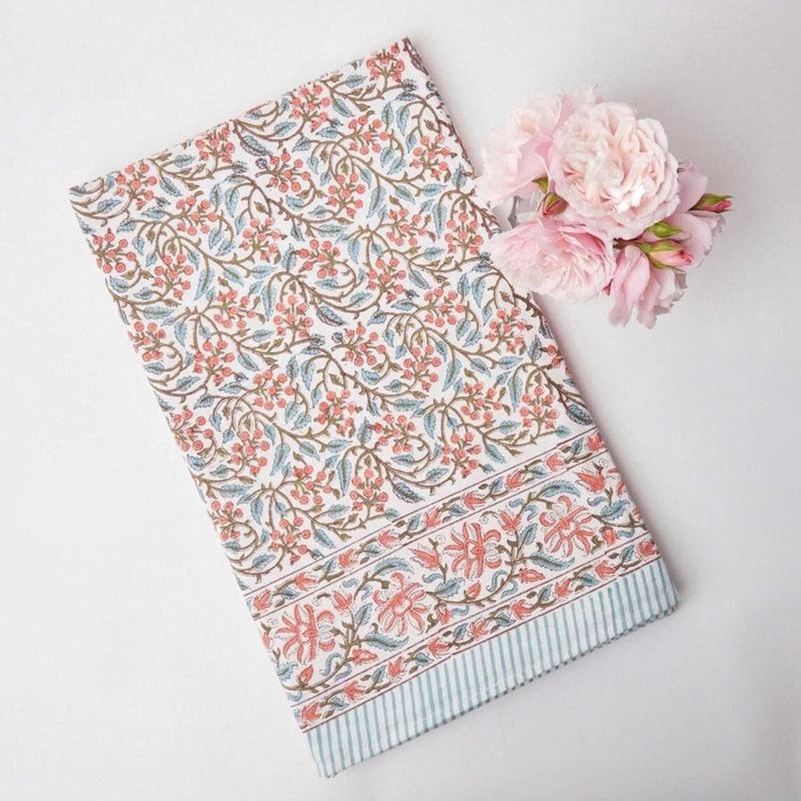 tovaglia in cotone rettangolare, 152.4x228.6 centimetro stampa a blocchi floreali, copertura per tavolo per uso interno ed esterno, sovrapposizione per tavolo farmhouse (multicolore)