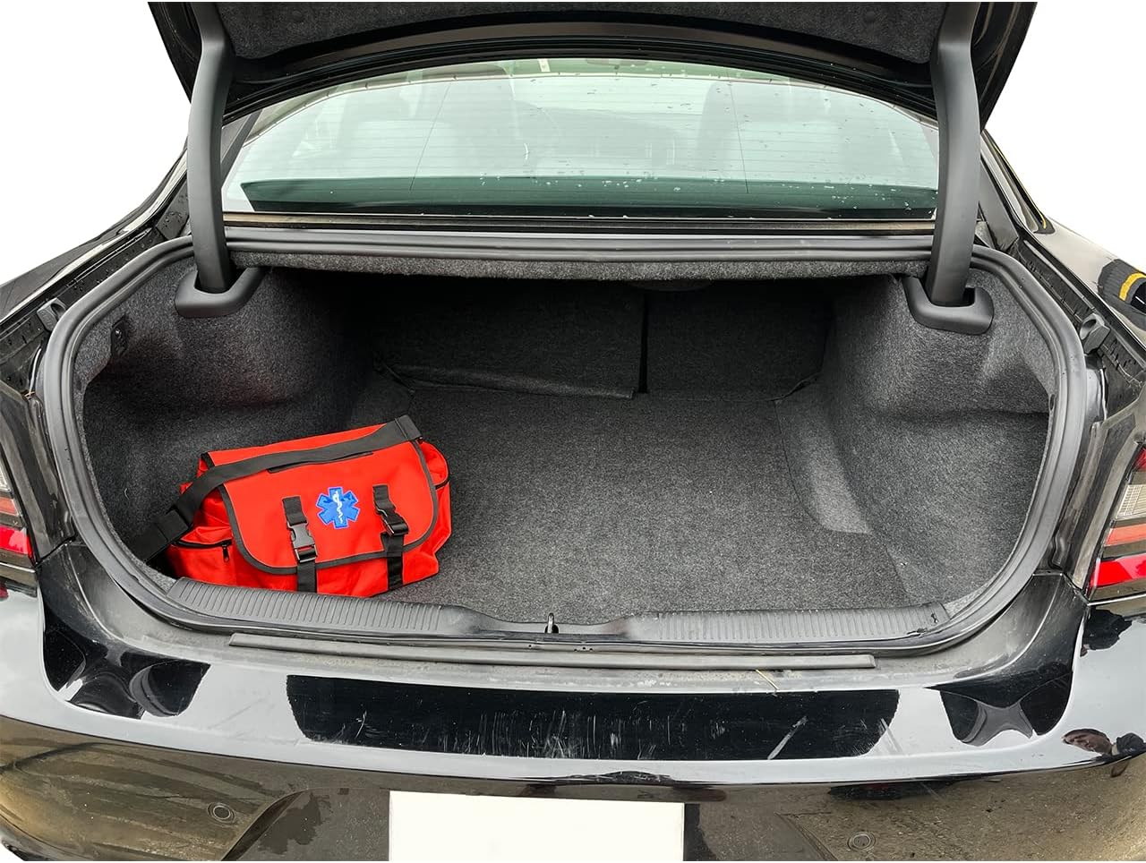 Rescue Essentials First Responder Vehicle Kit - EMS, EMT, Paramedic Emergency First Aid Bag