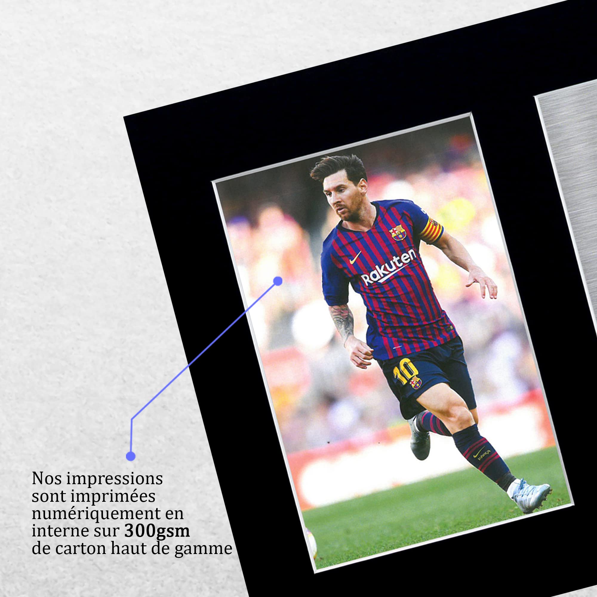 Affiche Encadrée Lionel Messi – A2 (470x640 Mm), Cadre Polycarbonate Noir, Plaque Métallique Argentée, Cadeau Fan Football