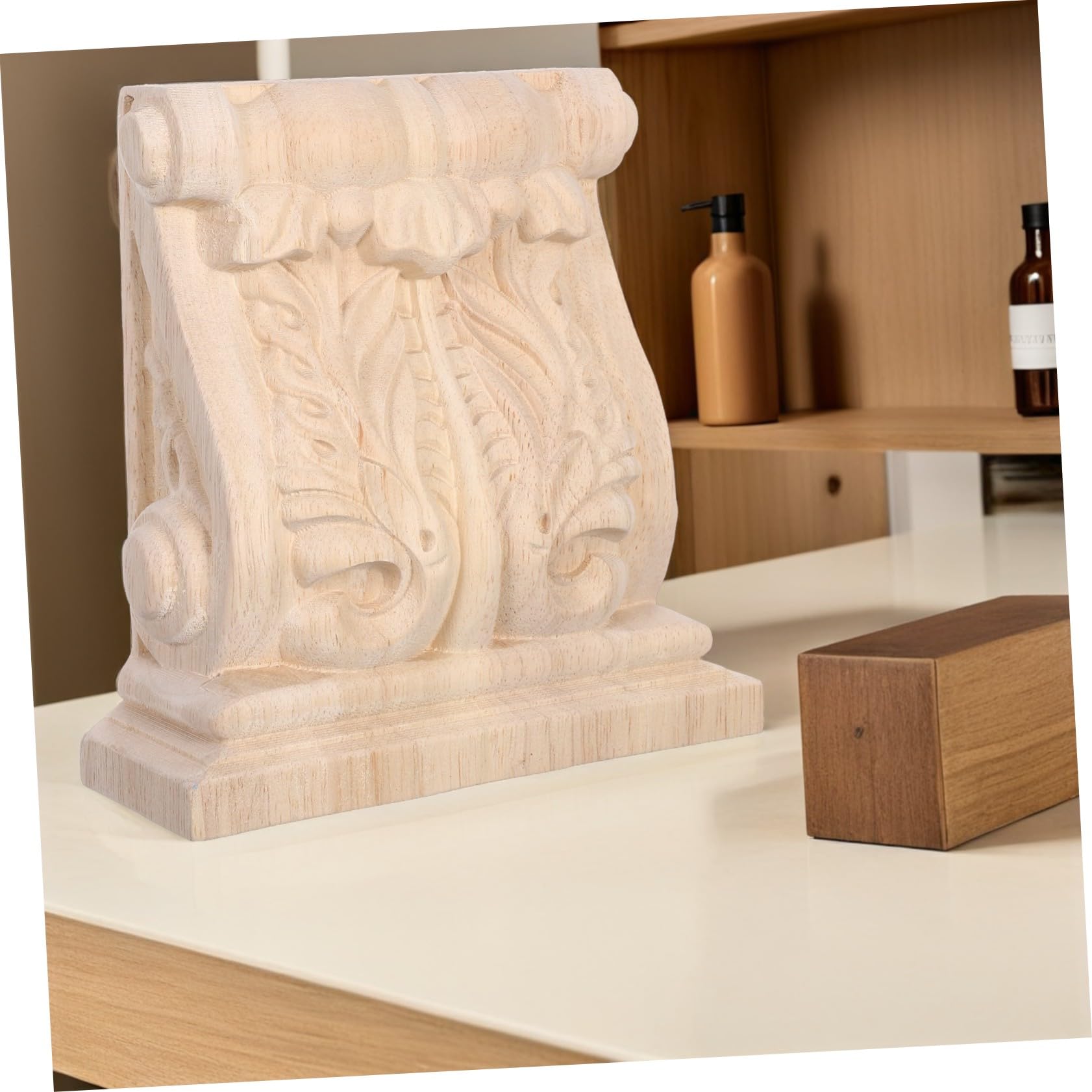 HOMSFOU Handgeschnitzte Konsolen Massivholz Vintage Regalträger Dekorative Eckapplikationen für Landhausmöbel Robuste Wandhalterungen mit Eleganter Holzmaserung