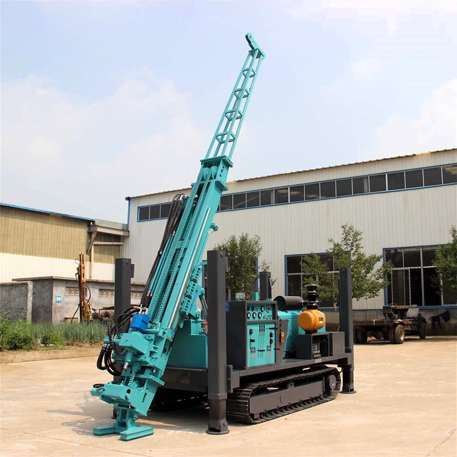 Well Repair & Deepening Rig, Portable Mobile Hydraulic Machine for Existing Borehole Maintenance, Compact Cleaning Driller
