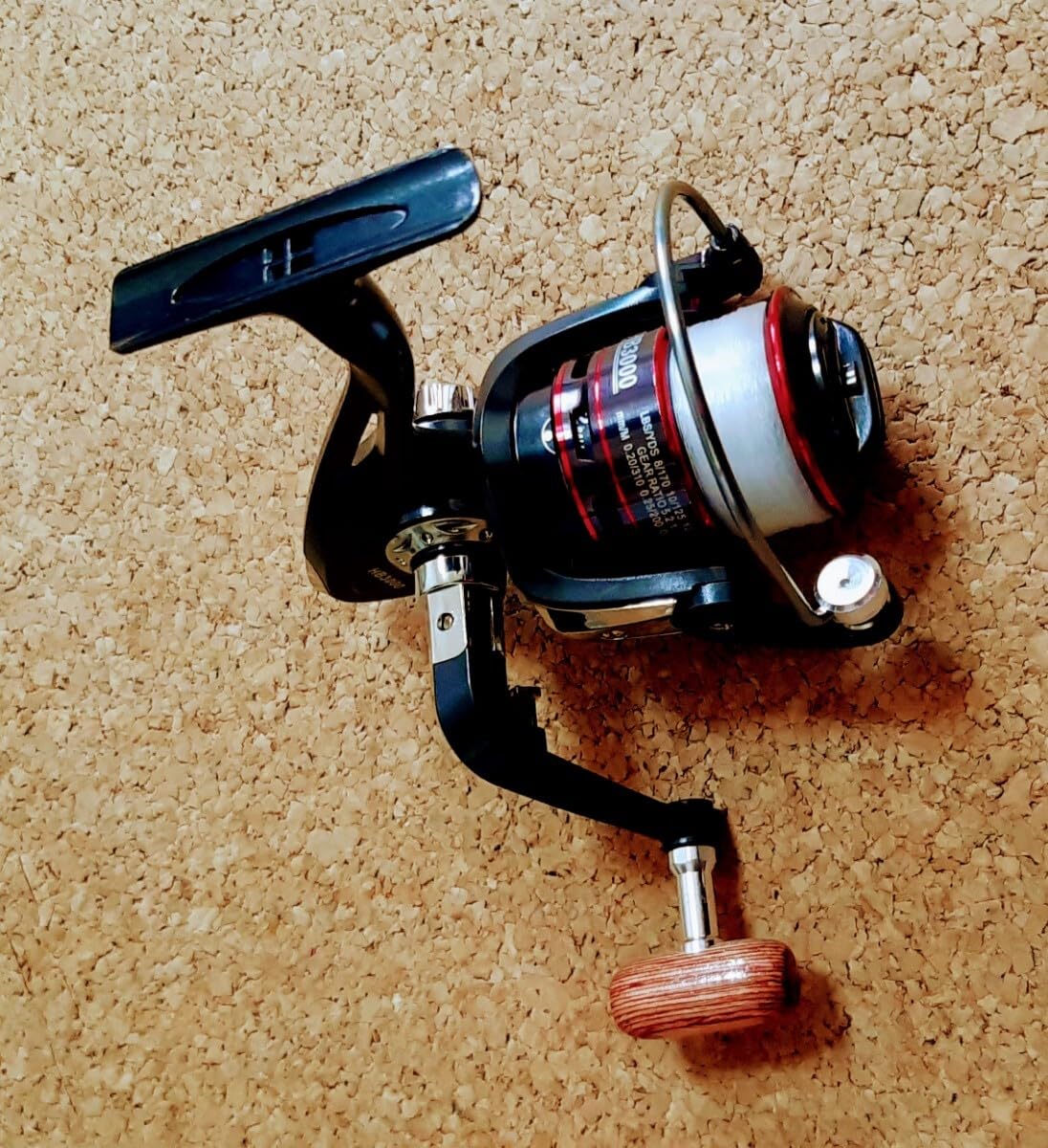 Amazon.co.jp: スピニング リール 3000 番 ナイロンライン 3号 付き 糸