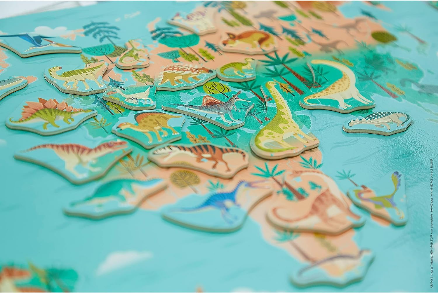 Janod - Planisphère Magnétique Dino - 50 Magnets Dinosaures + 1 Plateau + 1 Poster Modèle - Jeu Éducatif Enfant - Dès 7 Ans, J05836