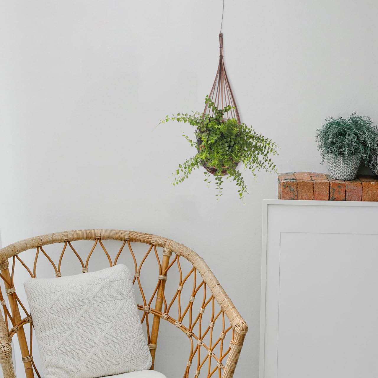 BESTOYARD 4Pcs Bamboo Wall Hanging Flower Pots, Multi-Purpose Rattan Woven Planters for Indoor and Outdoor Use, Stylish Storage Baskets for Home and Garden Decor