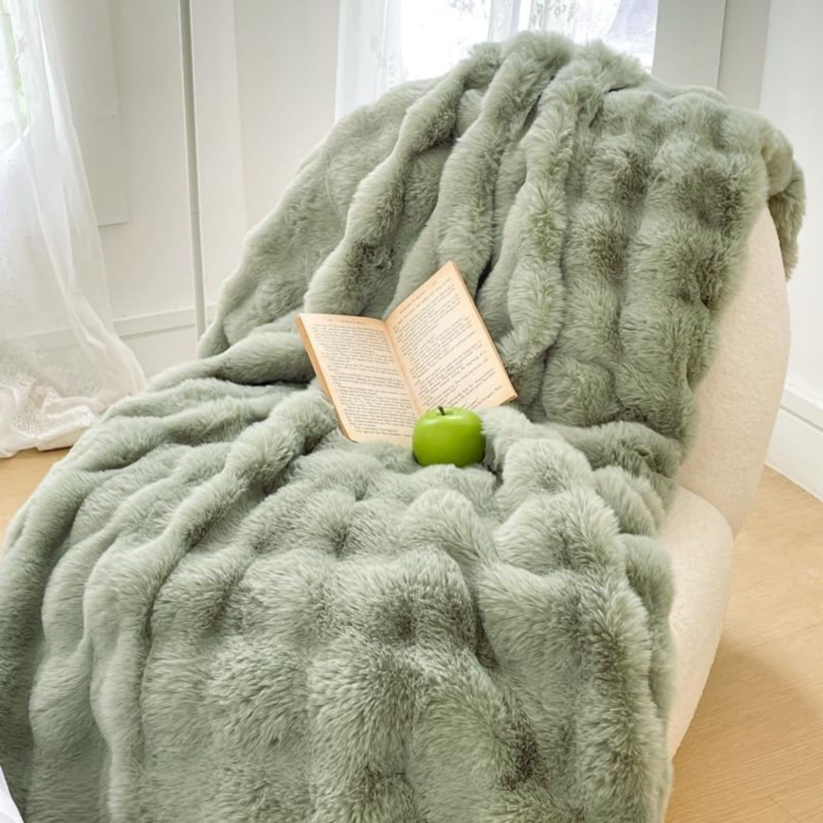 Tospass Kuscheldecke 160x200cm Decke Grün Flauschig Kunstfell Microfaser Plüsch Wohndecke Dick Flanell Warme Sofadecke TV-Decke Weich Wende Überwurfdecke Für Bett Sofa Schlafzimmer Büro Küche, Haushalt & Wohnen