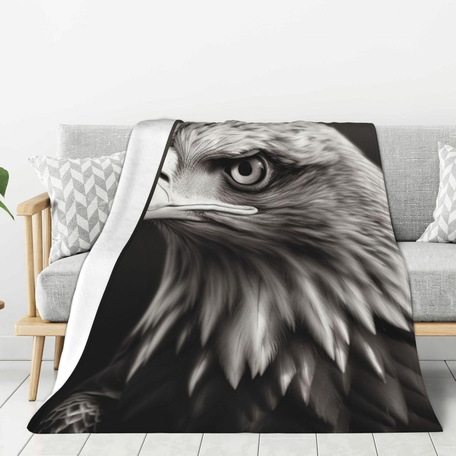 Couverture polaire douce aigle noir et blanc pour soirées canapé devant la climatisation