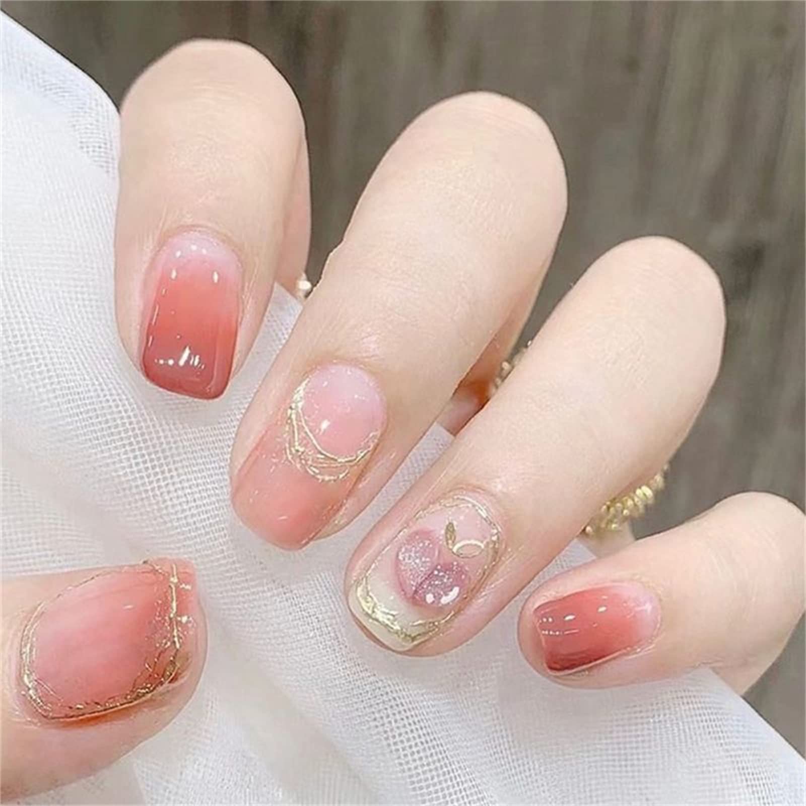 Unghie Finte Quadrate Corte Copertura Completa con Colla Gradiente Francese Staccabile Pressa sulle Unghie 24 Pezzi Suggerimenti per Nail Art per Unghie per Saloni di Bellezza e Donne Nail Art Fai-d