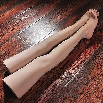 Amazon.co.jp: 8KG 足模型 リアル 女性 実物大 シリコン 足模型