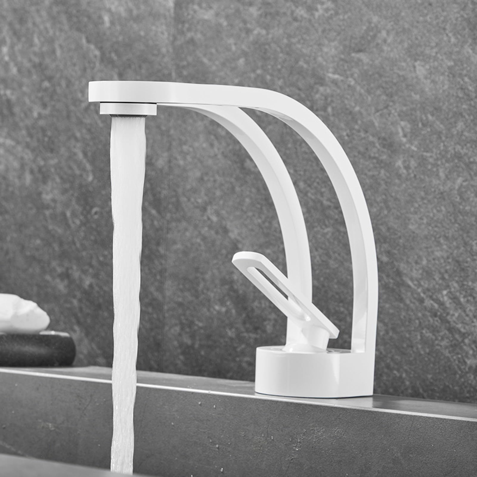 Fanjubei White All-Copper Bathroom Washbasin Faucet