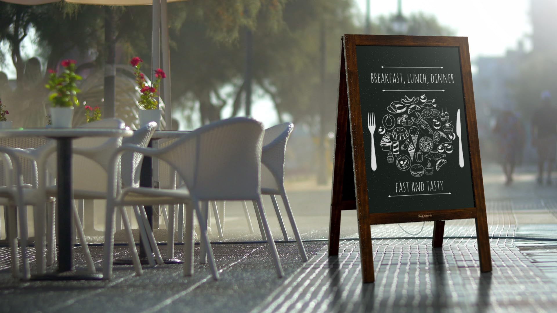 ALLboards Pizarra Caballete Impermeable Con Marco De Madera Barnizado Estabilidad 118x61cm, Pizarra De Tiza De Acera Para Anuncios