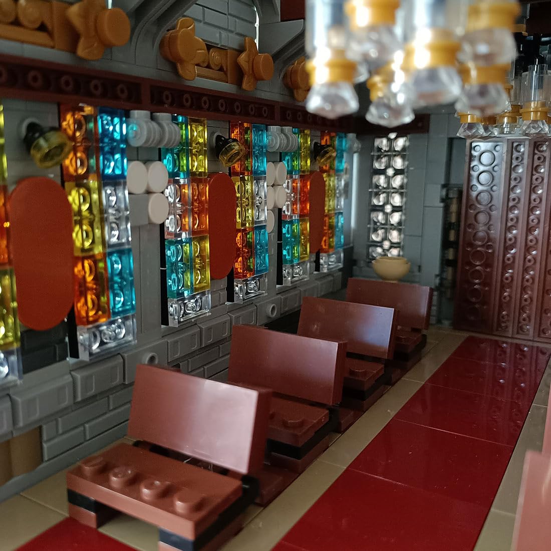 Winterdorf Kathedrale Architektur Bausteine mit verschneiten roten Dach, Uhrenturm, Weihnachten Modulares Haus Bau Gebäude Geschenke für Erwachsene zum Bauen, 3987 Teile Modulare Gebäude MOC-23856
