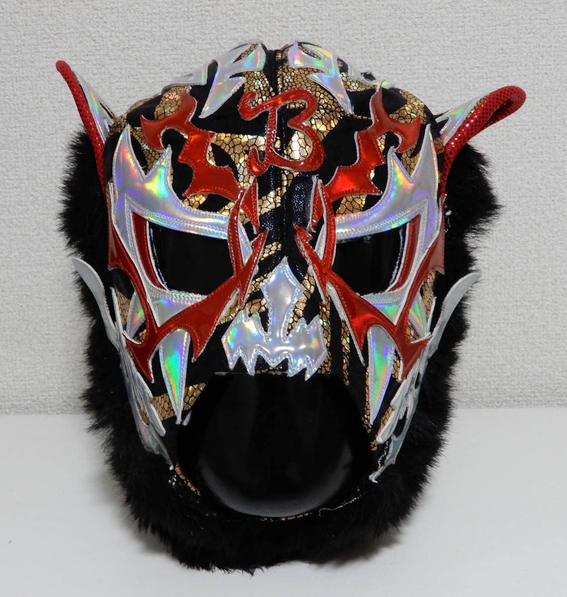 Amazon.co.jp: 3代目ブラックタイガー 試合用 シルバーキング CMLL