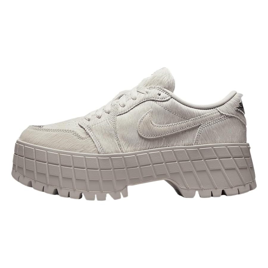 【新品】ナイキ エア ジョーダン 1 ブルックリン LOW　メタリックシルバー NIKE WMNS AIR JORDAN 1 BROOKLYN LOW METALLIC SILVER ナイキ