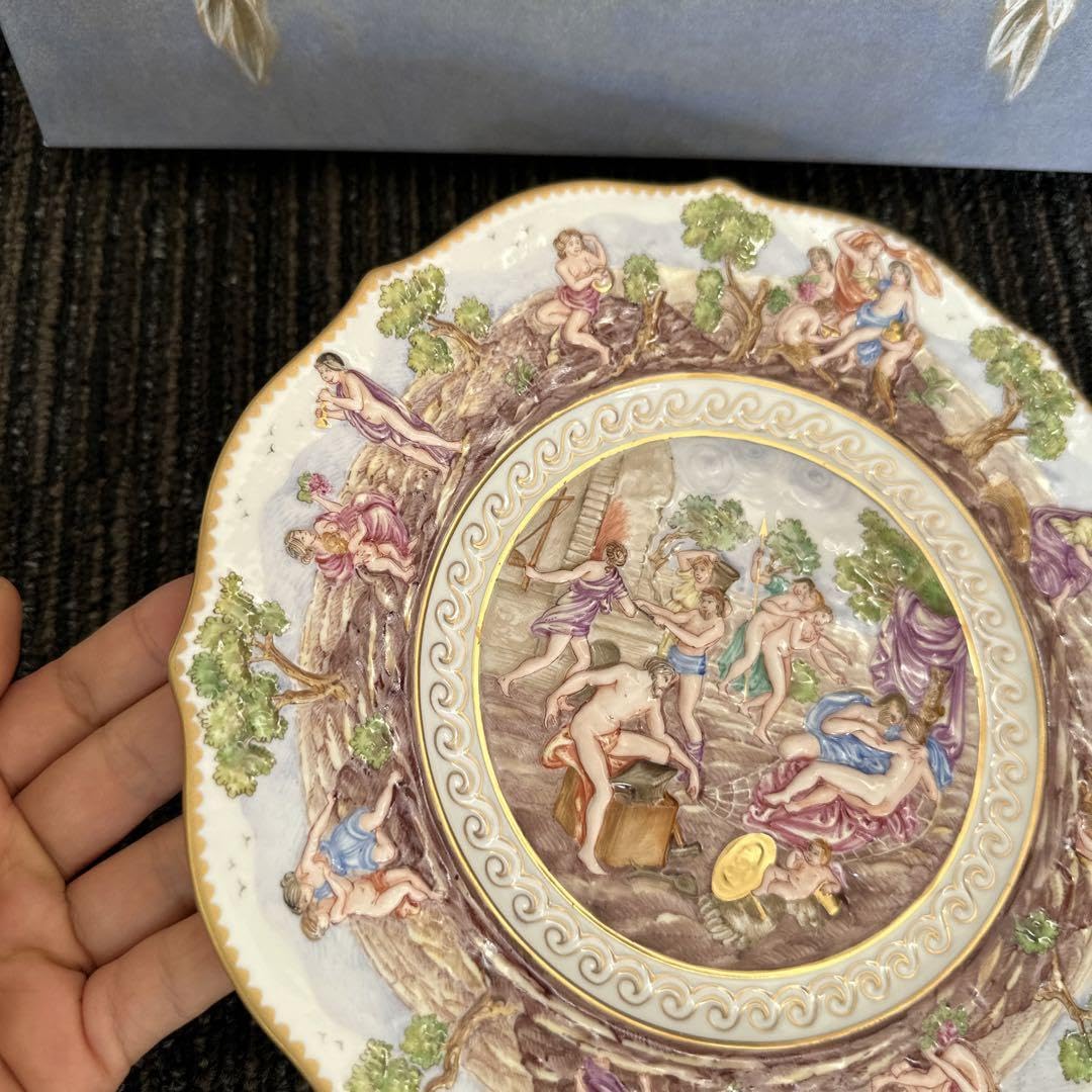 リチャードジノリ　カポディモンテ　プレート Amazon.co.jp: リチャードジノリ カポディモンテ 22cmプレート : Toys