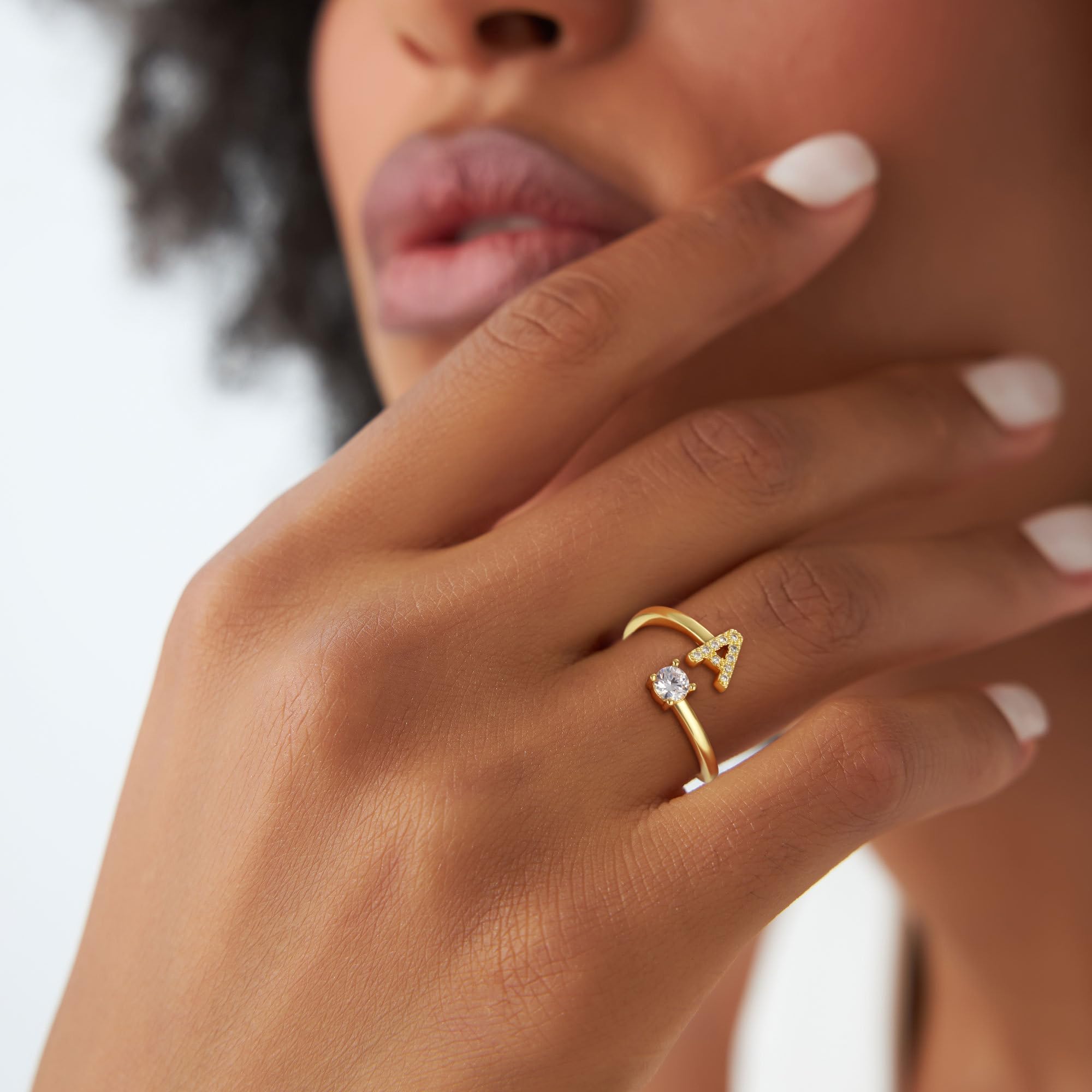 Ring Damen Gold, 14K Gold Vergoldet Ring mit Buchstaben Personalisiert Zirkonia Ringe Wasserfest Ringe Goldschmuck Valentinstag Geschenke für Frauen Freundin Mädchen