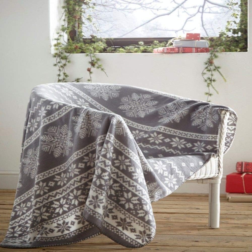 Fleece Blanket Alpine Grey, Nordic Christmas Snowflake Theme Throw, 120cm x 150cm