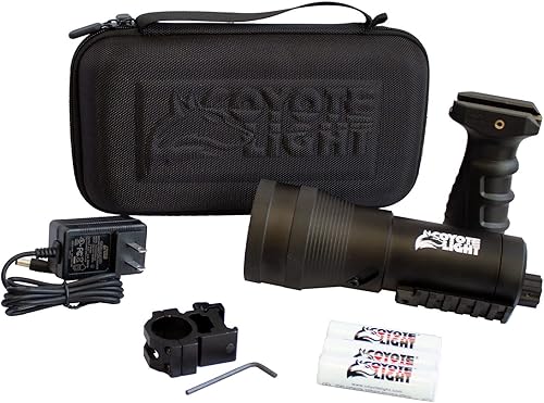 Miniatura 3 de Coyote Light CoyoteLight Pro Durable Portable Waterproof Fogproof Adjustable Intensity Rechargeable Night Vision Hunting Flashlight Batteries, Case,
