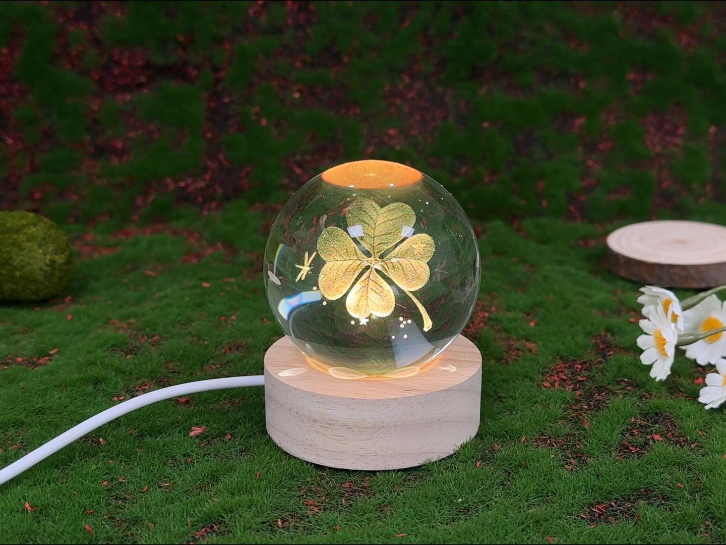 はなちゃん専用ページ　LEDライト付き糸玉アレンジ　還暦プレゼント　風水赤い玉 はなちゃん専用ページ LEDライト付き糸玉アレンジ 還暦