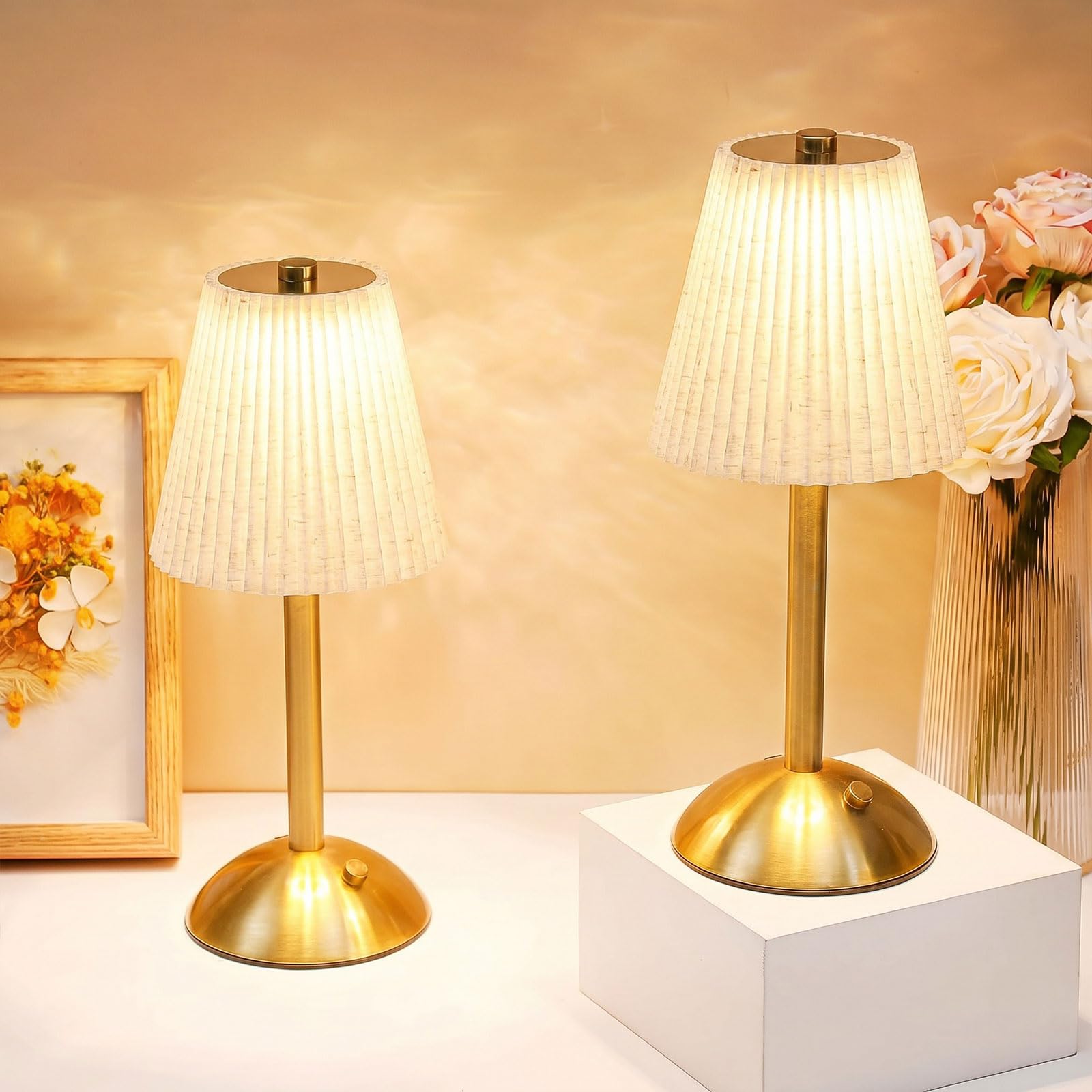 Liliful 2 Pcs Cordless Table Lamp LED Touch, Gold, Linen Fabric