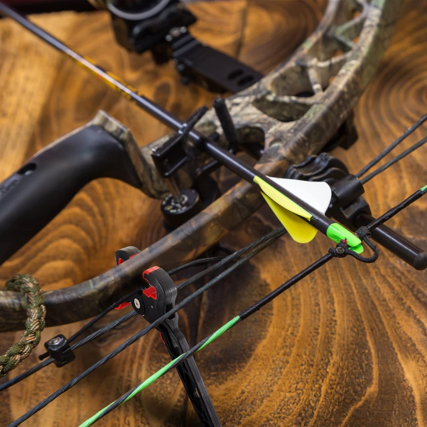 Lewtemi 2 Pcs Arrow Saw Archery Bow Stand Folding Portable Bow Stand for Compound Bow Limb Clamp Kick Stand Holder for Hunting Target Shooting Sports Accessories : Sports & Outdoors