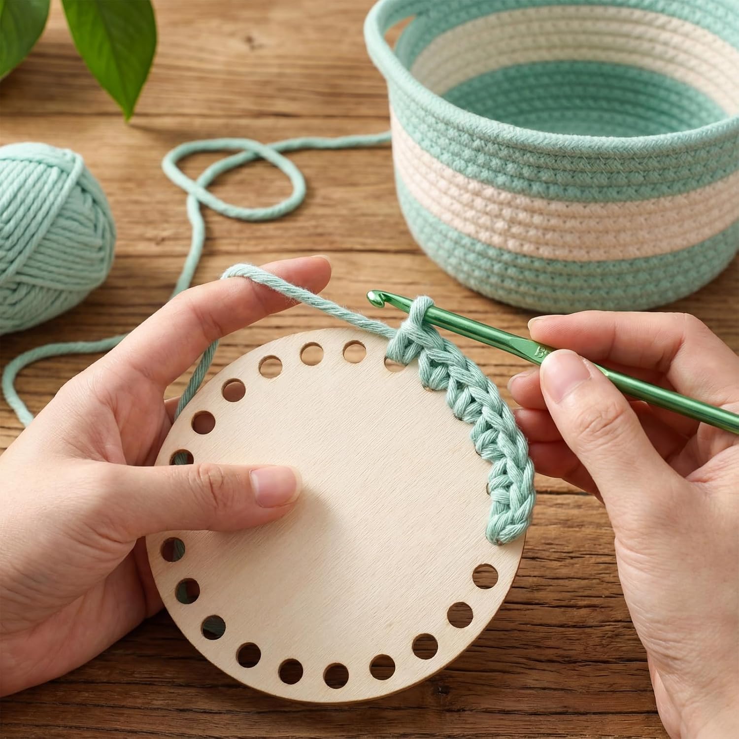 6cs 4" Crochet Basket Base Round Wood Base for Crochet Purse Basket Bottoms for Crochets Bags Wooden Bases for Crocheted Baskets for DIY Craft Making