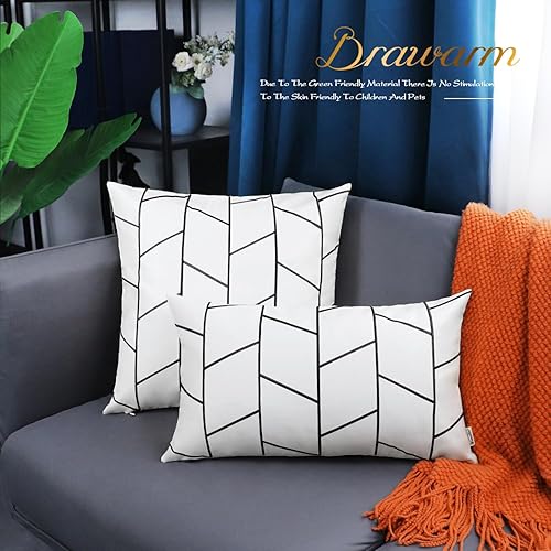 Miniatura 7 de BRAWARM Fundas de almohada de piel sintética de 20 x 20 pulgadas, fundas de almohada de cuero blanco y negro, paquete de 2, almohadas decorativas de