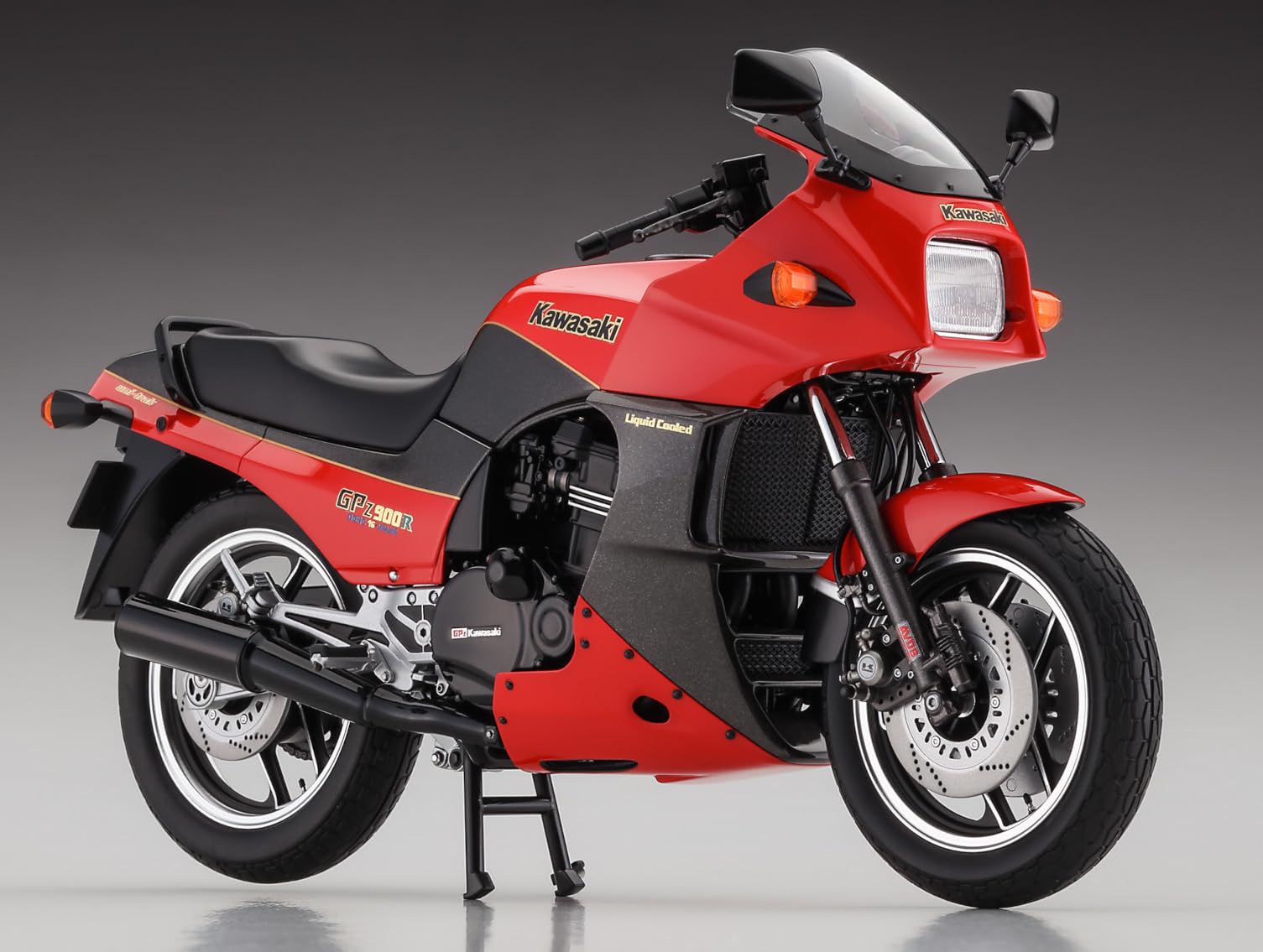 Hasegawa 621519-1/12 Kawasaki GPZ900R 1984 - Maßstab 1:12