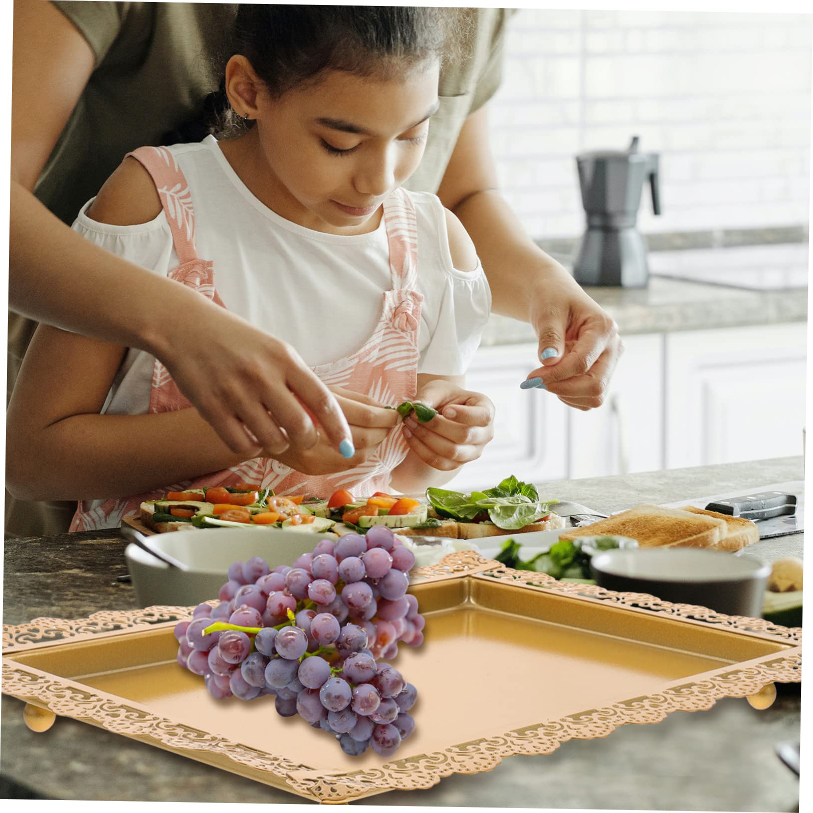 BESTonZON Vassoio Rettangolare in Metallo Vassoio per Snack e Frutta Secca per Dolciumi da Appoggio e Frutta alle Feste Robusto e Facile da Pulire
