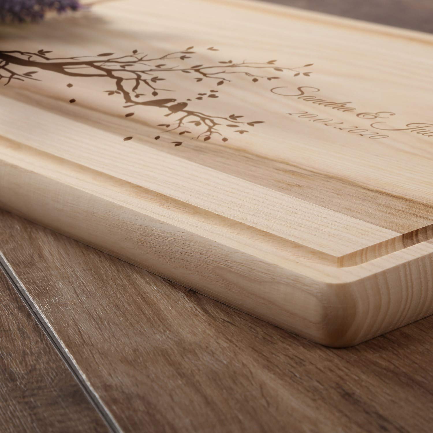 FORYOU24 Holz Schneidebrett hell mit Gravur Motiv 11 - personalisiert mit Wunsch-Namen Küchenbrett graviert als Geschenkidee zur Hochzeit
