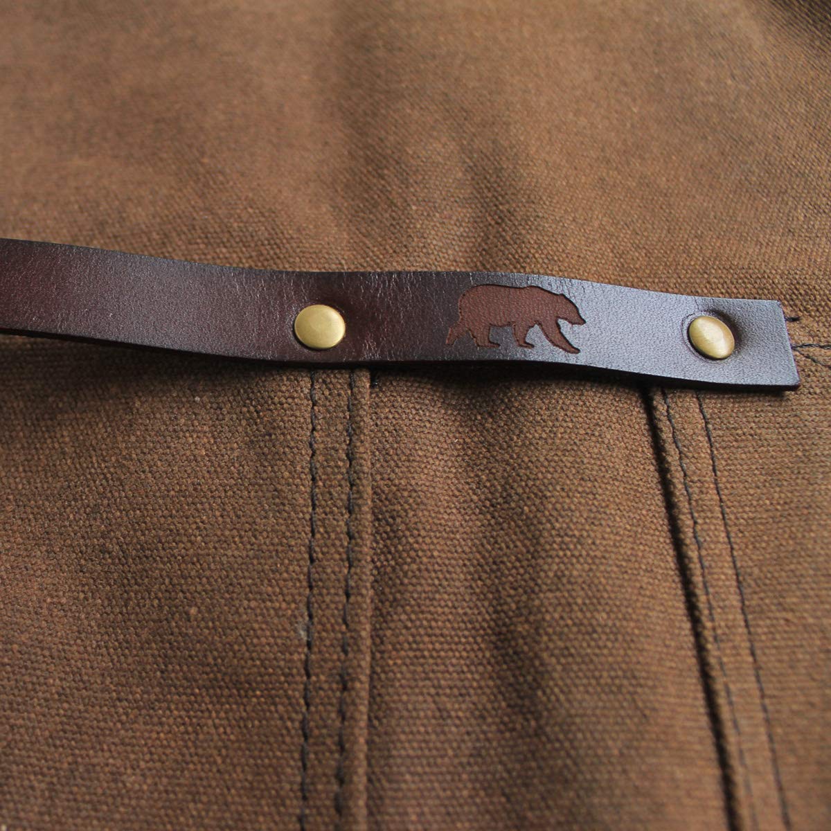 Alaskan MAKER Premium Arbeitsschürze aus beschichteter Baumwolle und echtem Leder Nr. 547 - überkreuzte Träger - Unisex & Universalgröße, Tabakfarben, Einheitsgröße
