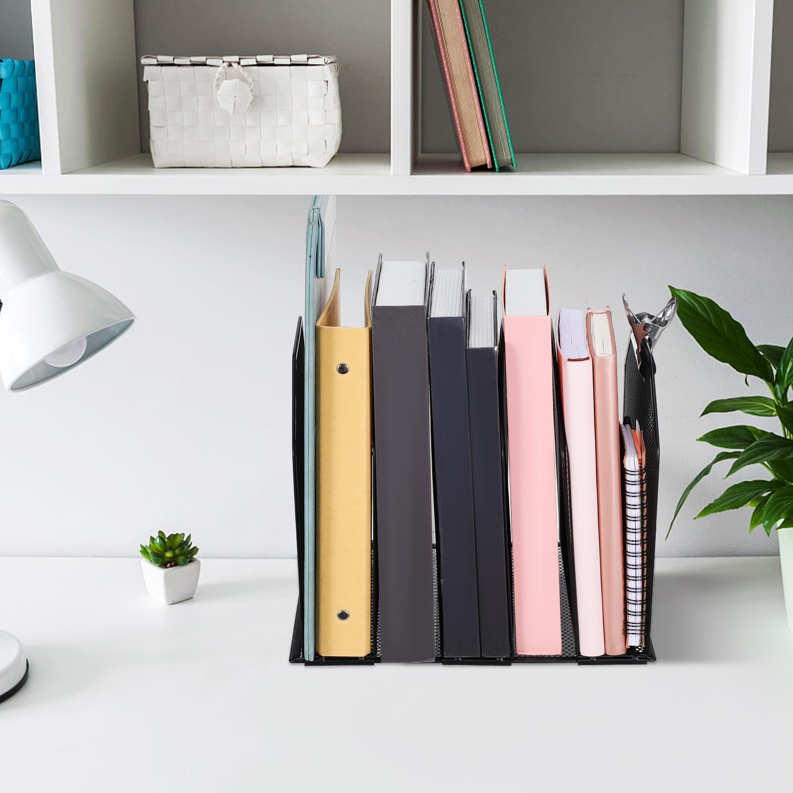 Moderner Schreibtisch Organizer aus Schwarzem Metall mit 5 Herausnehmbaren Fächern und Vielseitiger Nutzung für Homeoffice und Klassenzimmer