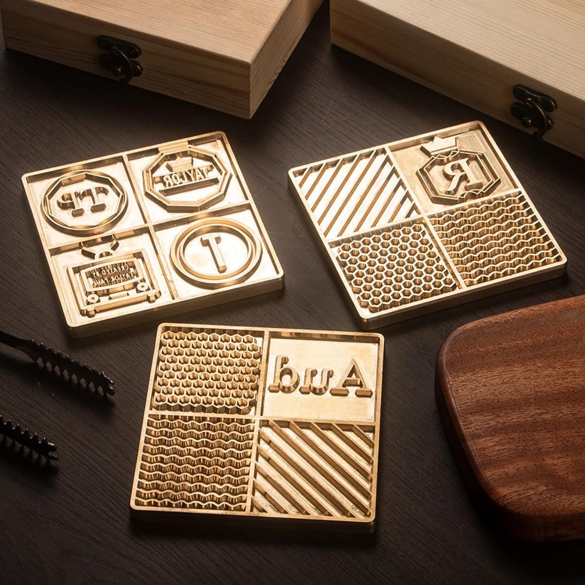 Custom Ice Plate - Personalized Ice Cube Stamp, Custom Brass Frozen Plate for Bar, Whiskey Frozen Cube Stamp, Bartender Accessories