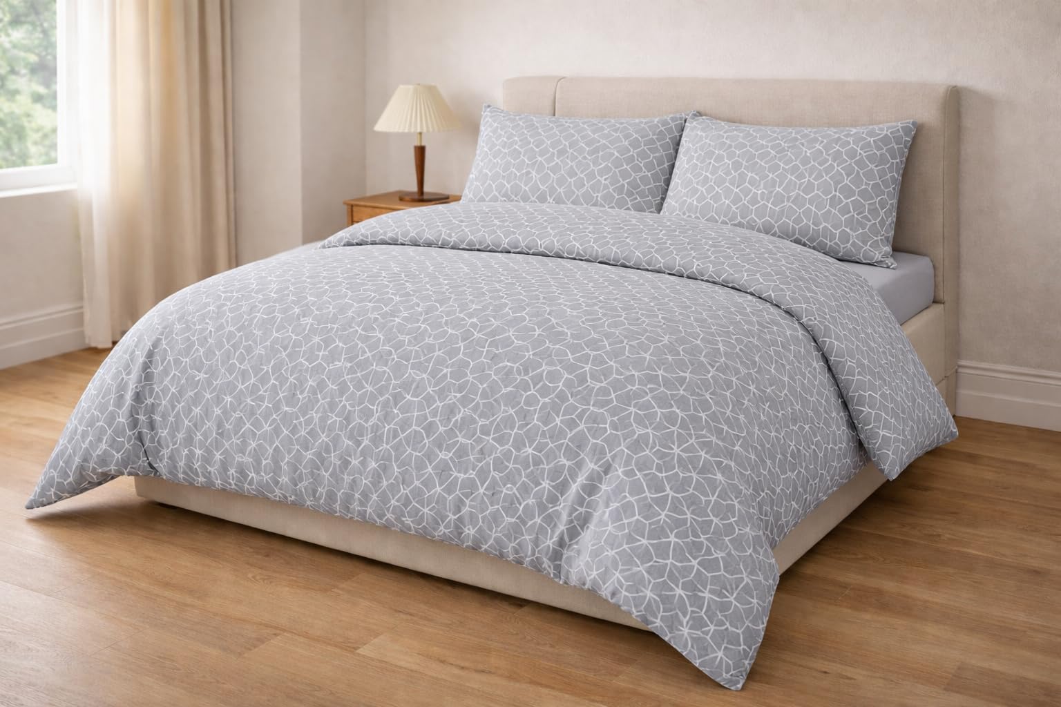 K&A® Luxury 3 Piece Duvet Set | Ultra Soft Microfiber Duvet Cover, Fitted Sheet & 1 Pillow Case | Breathable & Wrinkle Resistant Bedding Set | Available in Single Size and Multiple Colors