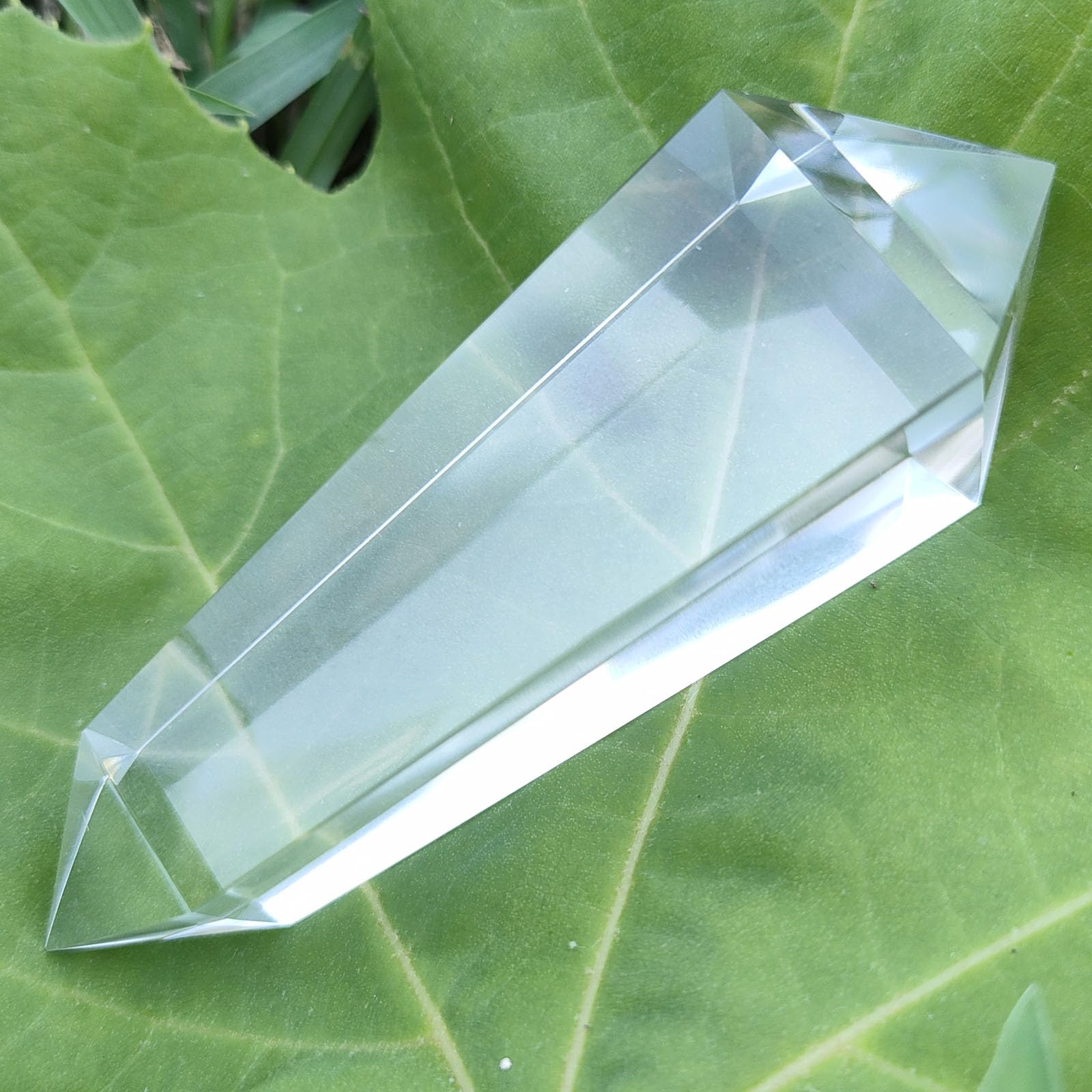 28" Vogel-Cut Crystal Wand 4 Sided Vogel Crystal Vogal Cristal Vogel Cut Crystals Clear Double Terminated Himalayan Crystal Natural High Altitude Vogal Crystal Healing Quartz voegel Chakra