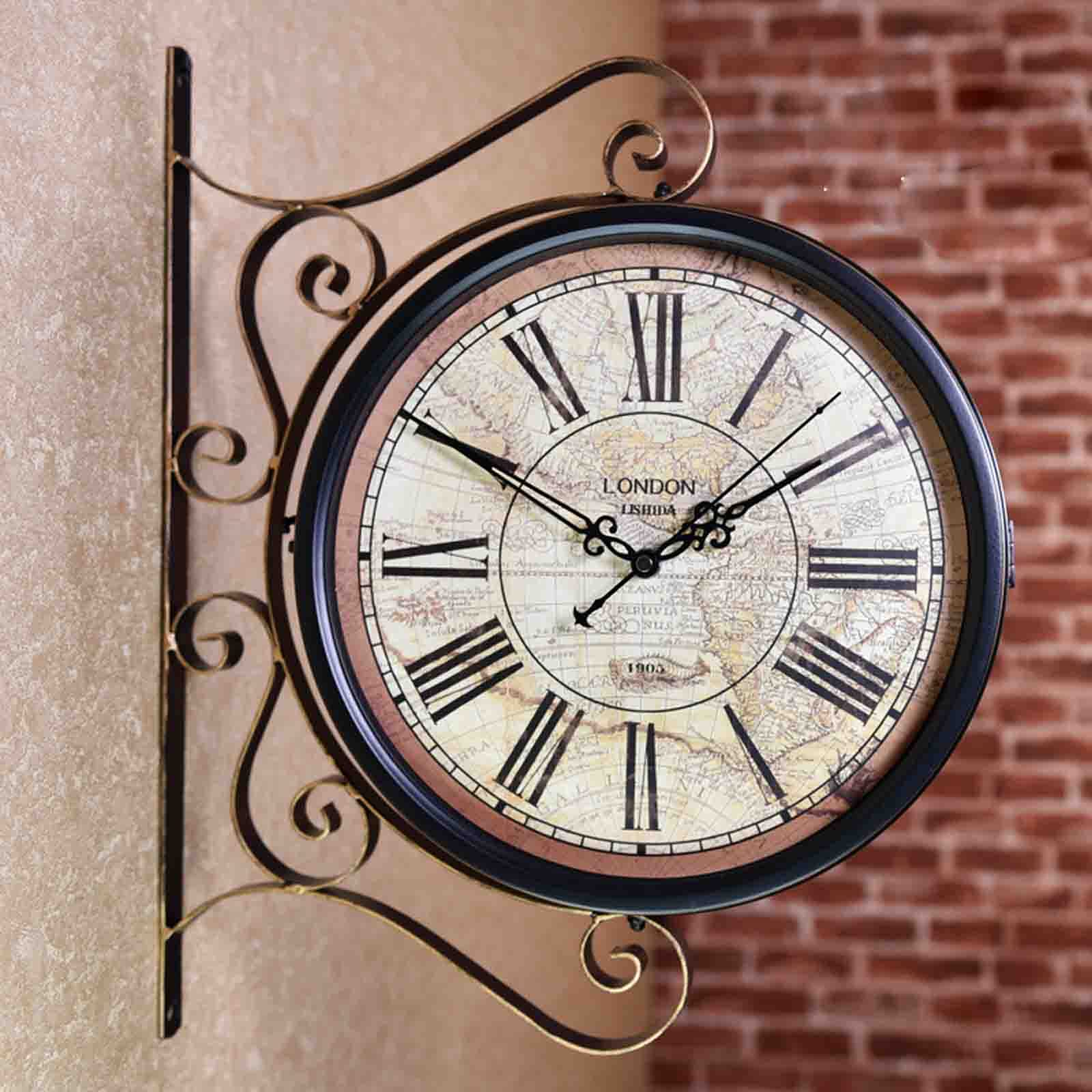 Horloge murale double face vintage Grand Central Station pour lire l'heure des deux côtés
