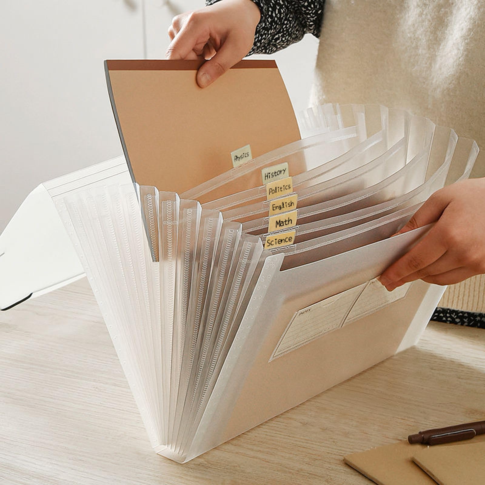 Expanding File Folder with Tabs, 13 Pockets File Organizer Accordion File Holder ，with Elastic Buckles Closure, A4 Paper Document Organizer for Home