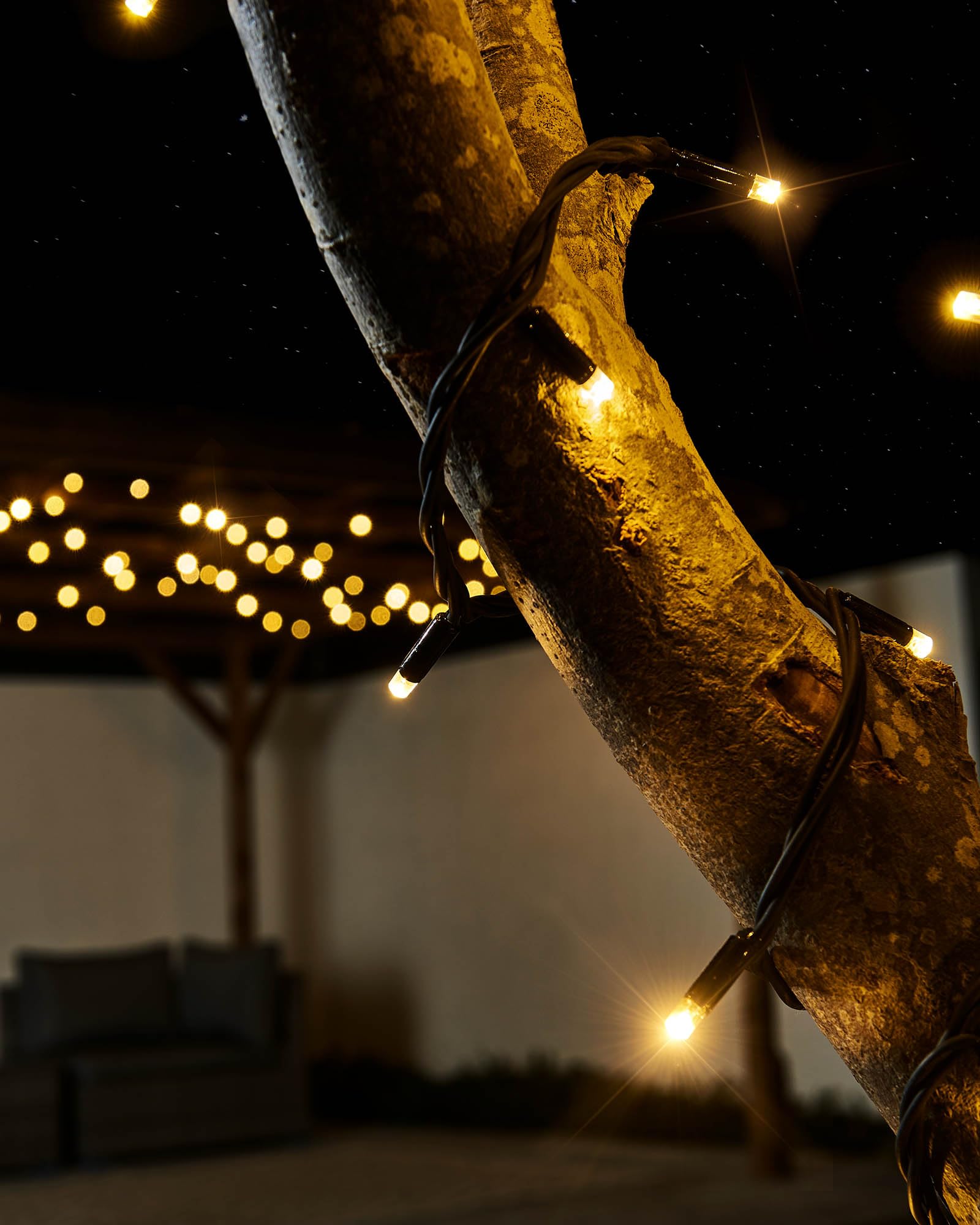 WeRChristmas PRO Series Twinkle LED String Lights, Black Cable, Warm White, 10 m - Image 4