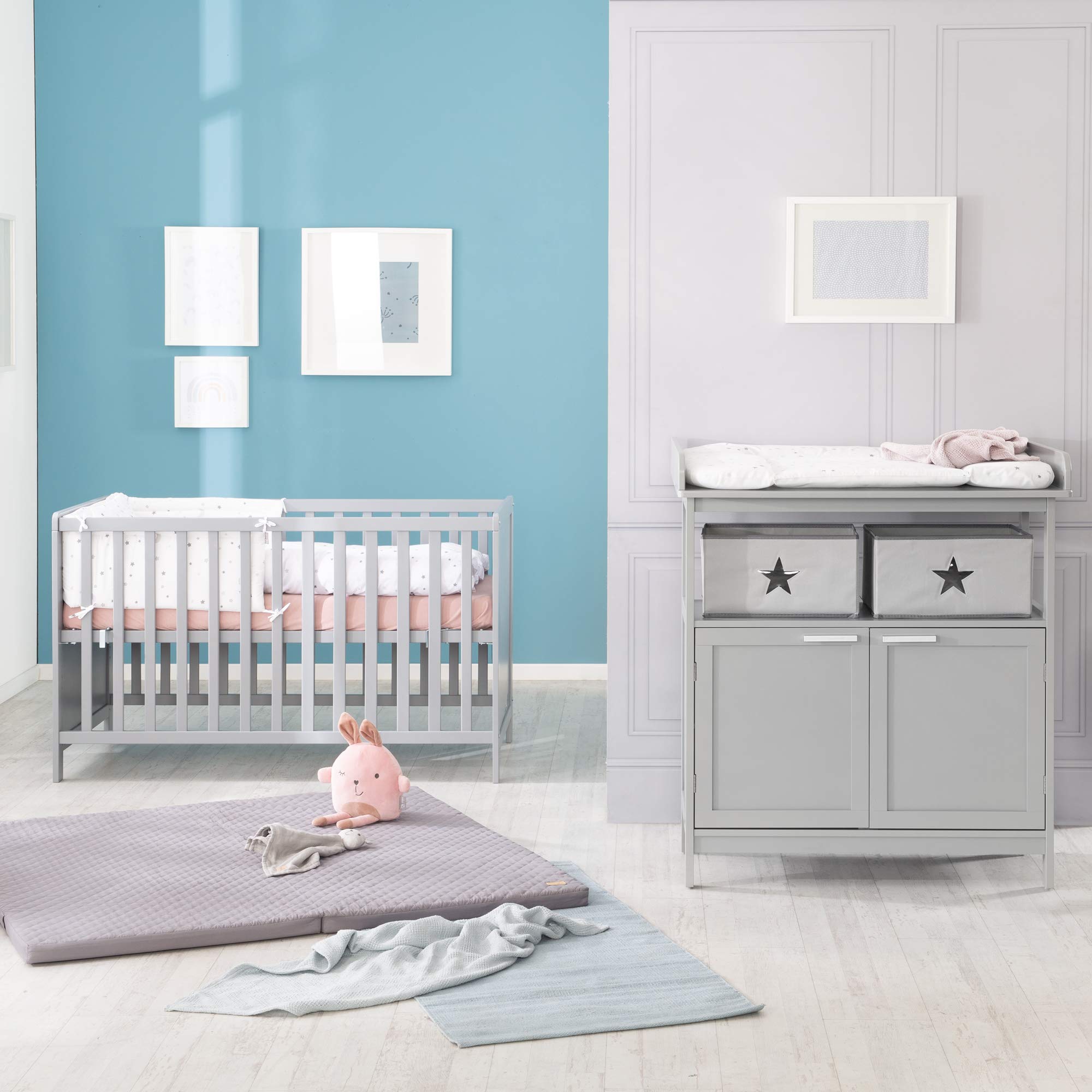 roba Zestaw pokoju dziecięcego 2-częściowy - Komoda z odpinanym blatem do przewijania + Łóżeczko dziecięce 60 x 120 cm z funkcją jako łóżko przyściennie - Drewno szare