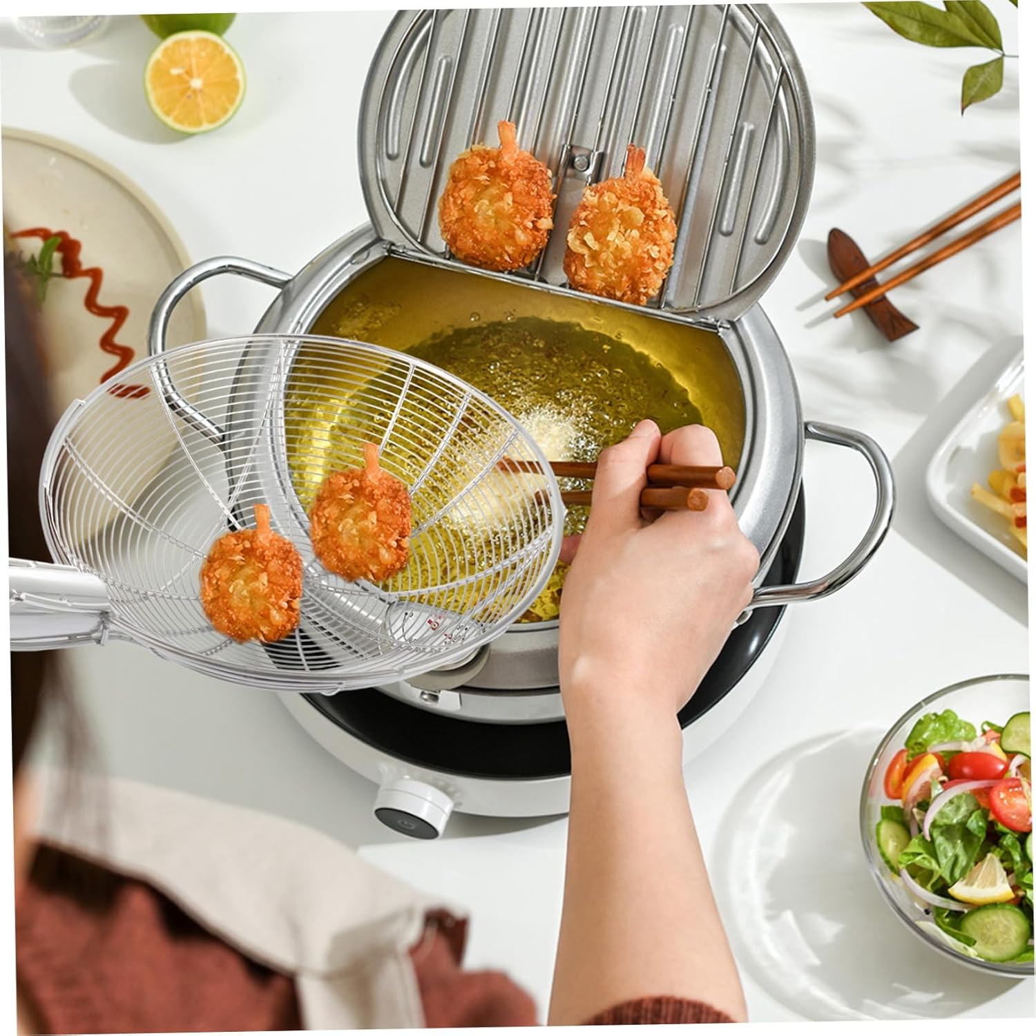 Stainless Steel Kitchen Strainer Spoon with Reinforced Wire Food Colander for Quick Water and Oil Separation Hold Noodle Colander for Home Restaurants Snack Bars