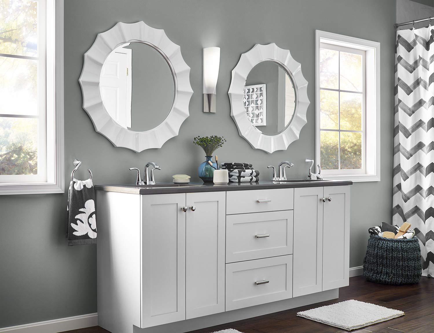 KILZ TRIBUTE Interior Satin Paint & Primer In One, 8Ounce Sample, Lincoln Green (TB68) Buy