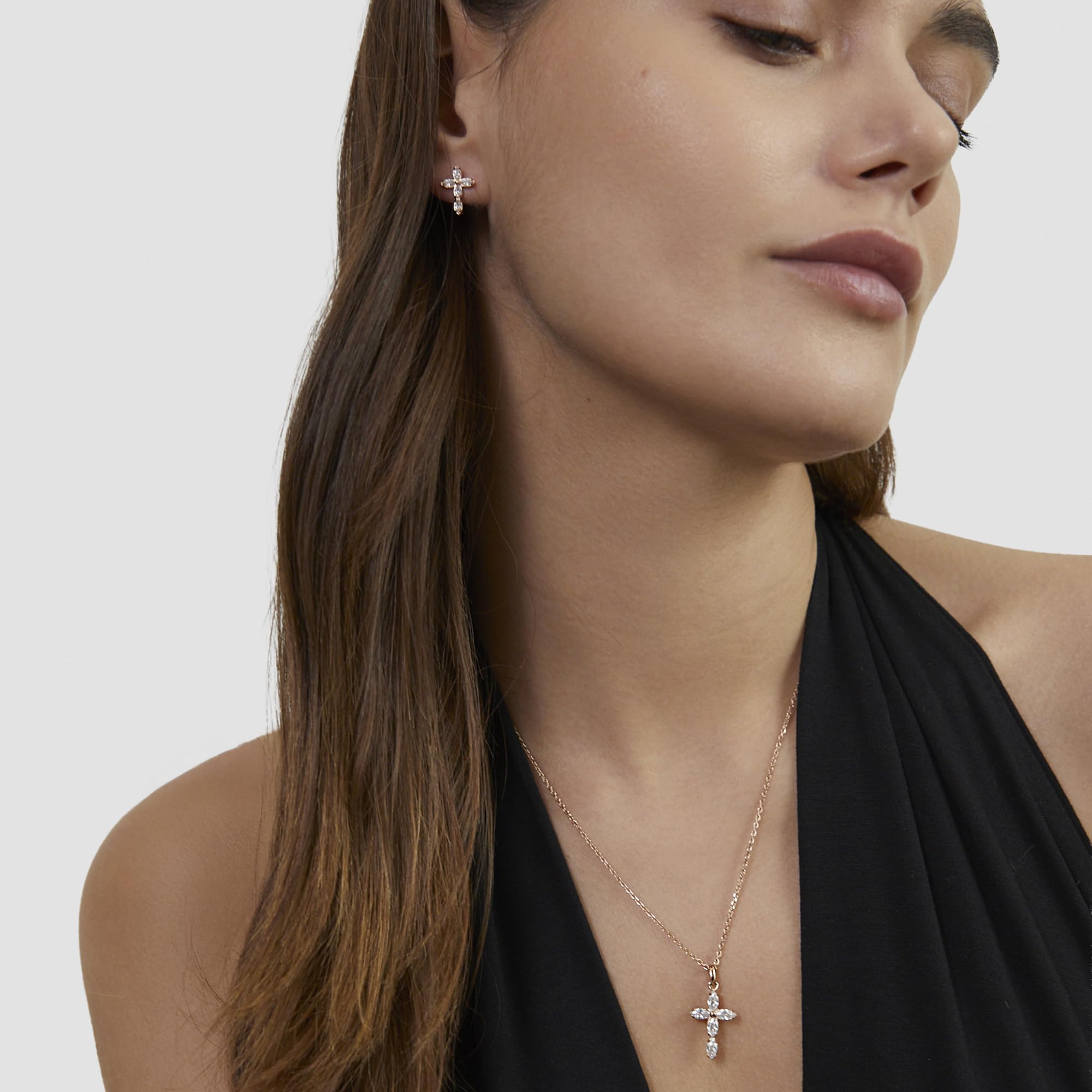 Tamaris Schmuck für Damen, Halsketten aus Edelstahl mit Zirkoniastein, wasserfest, edler & stilvoller Geschenkartikel