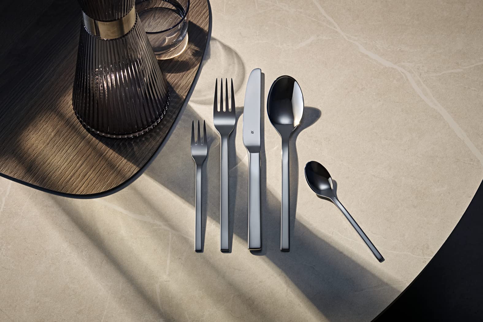 WMF Tavira Besteckset 6 Personen, 30 teilig, Monobloc-Messer, Cromargan Edelstahl poliert, glänzend, spülmaschinengeeignet