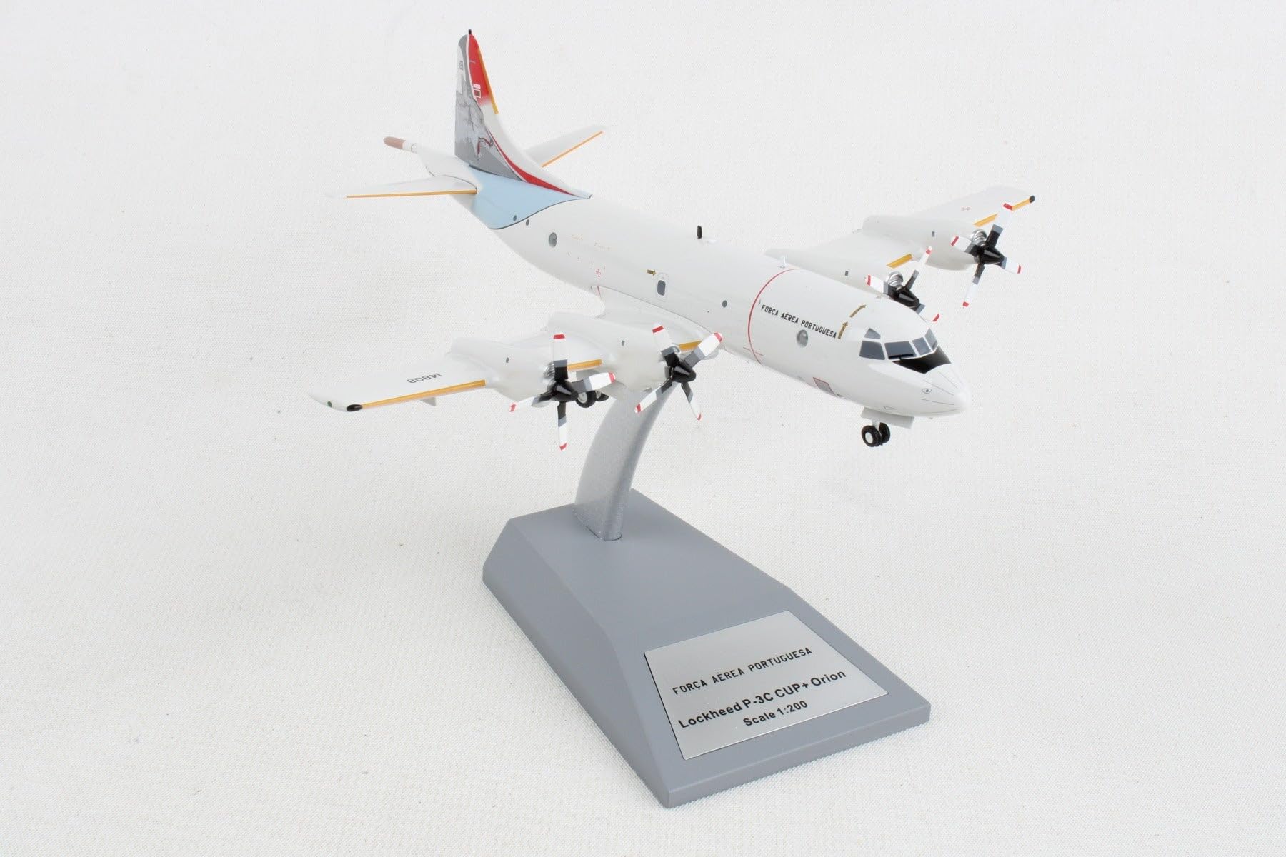 Amazon.com: Inflight200 1:200 Australia - Air Force Lockheed P-3C