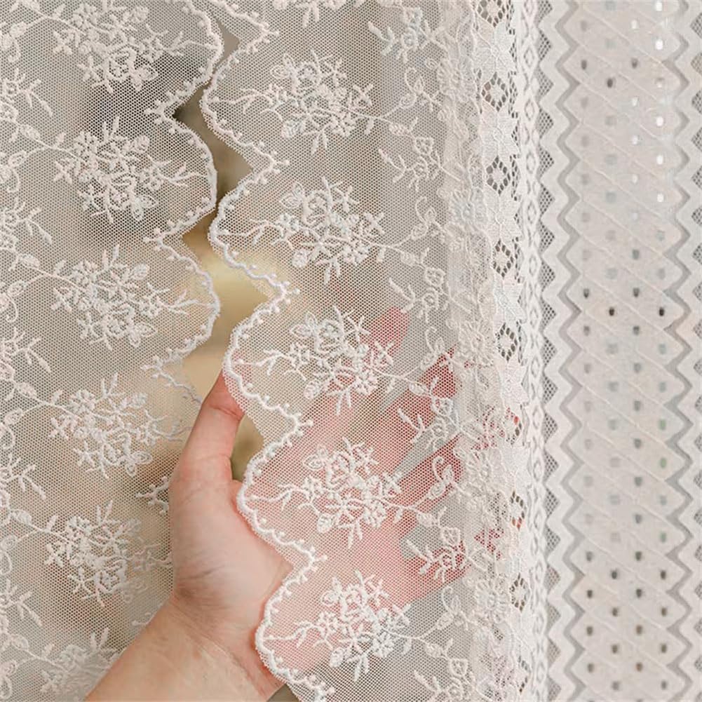 Lot de 2 Rideaux en Dentelle Blanc, Rideau Voilage Romantiques Français Filtrant la Lumière Passe-Tringle Bords Festonnés pour Salon Chambre(WxH160x130cm/63x51inch)
