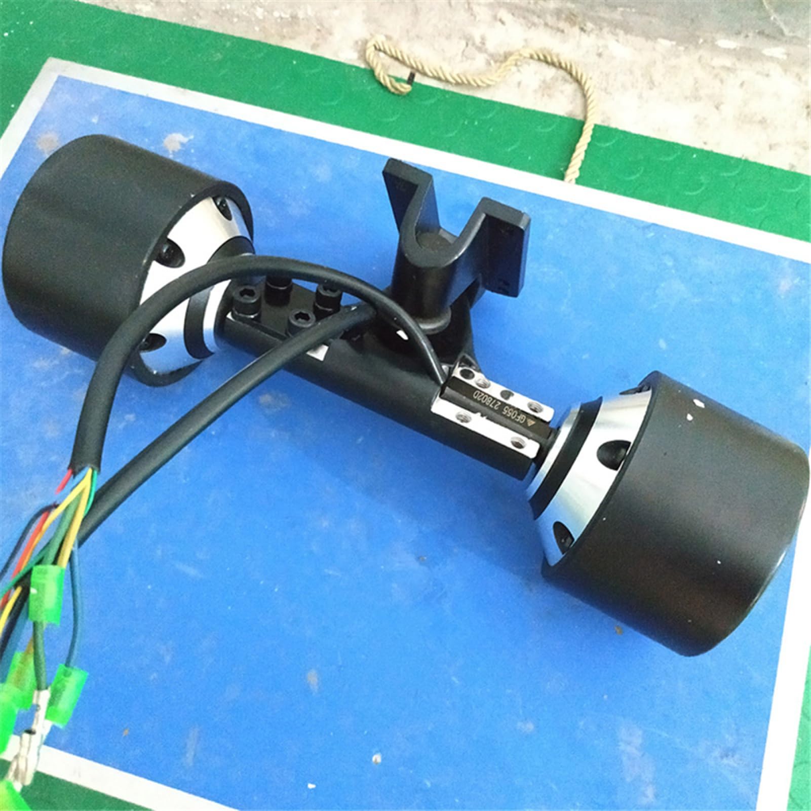 Kit de skateboard électrique - alimenté, conversion motorisée Skate Drive