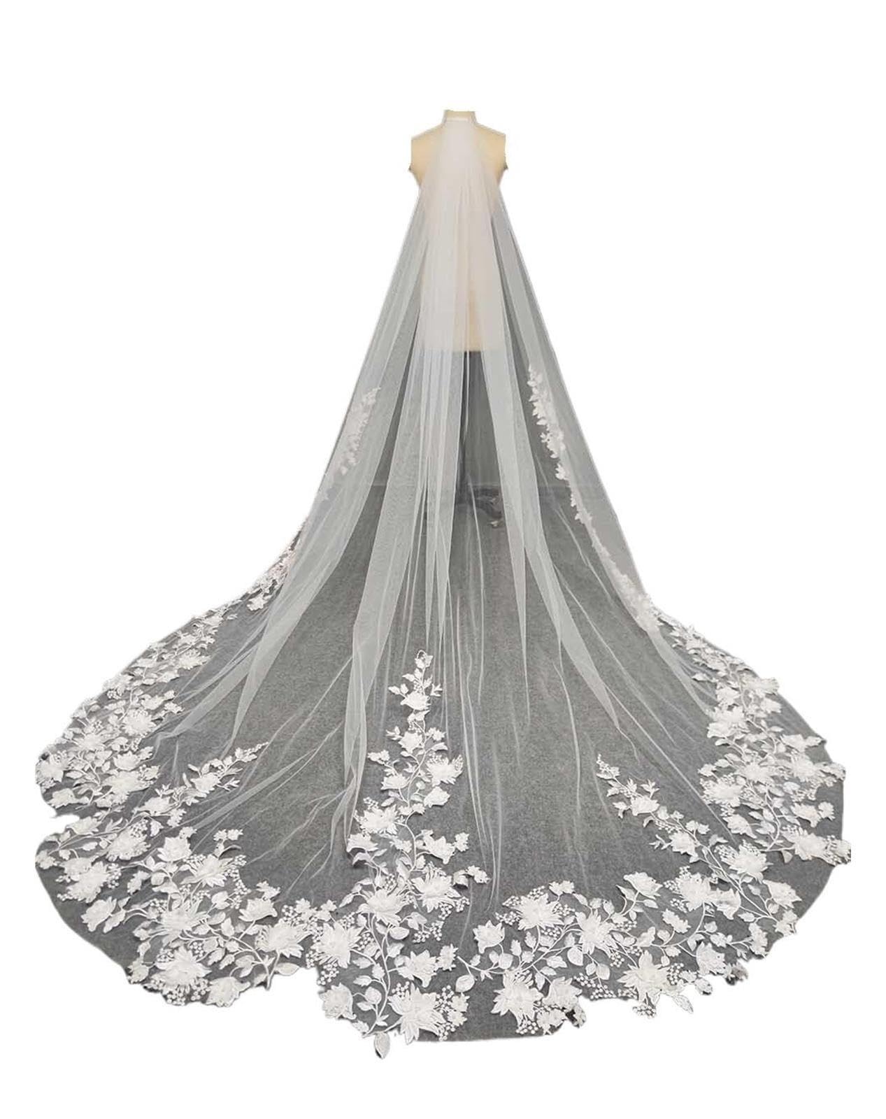 Veli da sposa con fiori 3D rintocchi di buona qualità