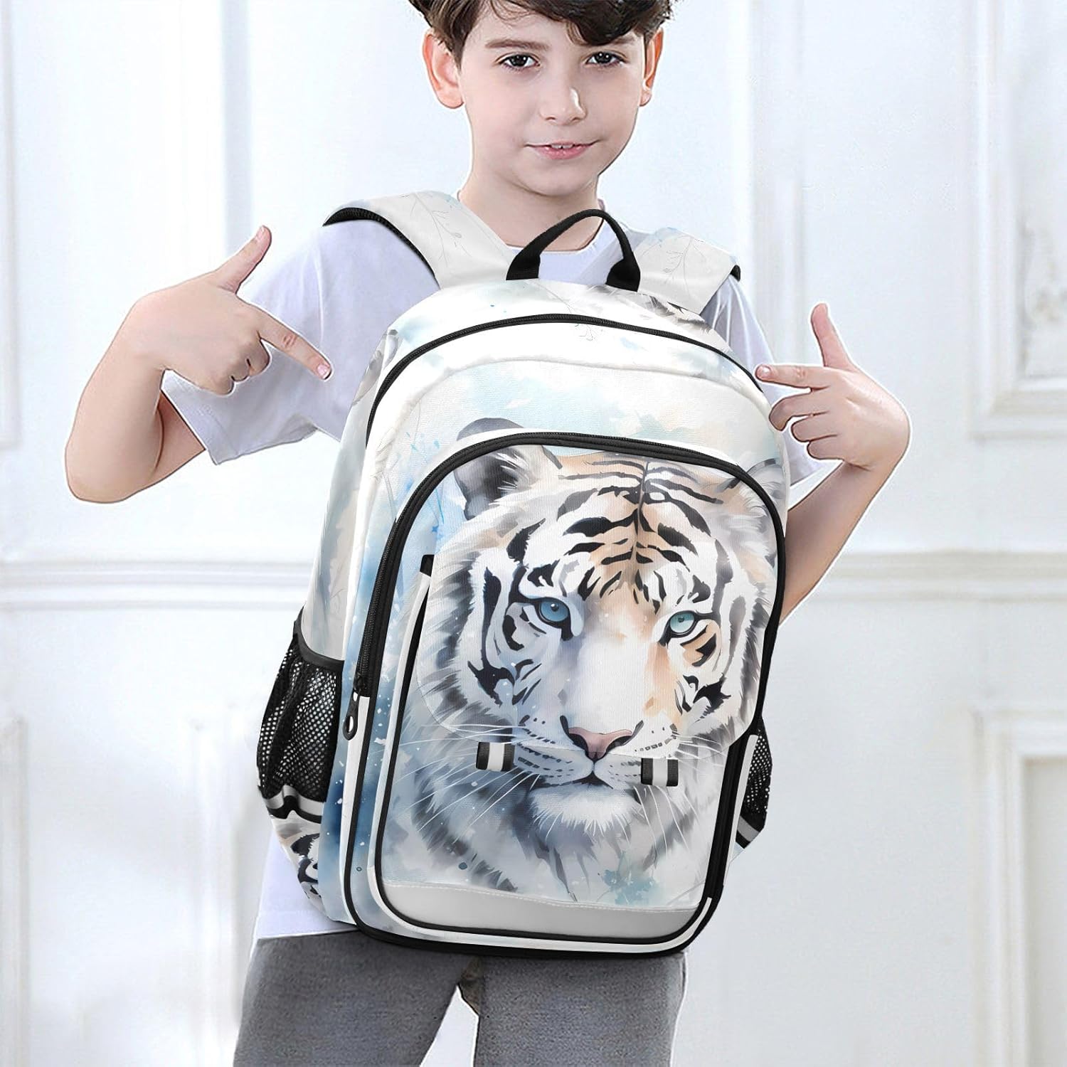 Laptop Backpack Fashion Travel Backpack for Women Men Watercolor Winter Tiger White School Backpack for Teens Boys Girls,Water Resistant & Lightweight