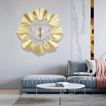 Wall Clock Metal Ginkgo Leaf Design Retro Creative Decor Wall Clock 27.5''27.5'' Silent Non Ticking Digital Wall Clock Decoration for Indoor Home Bedroom Living Room, Battery NOT Included (A)