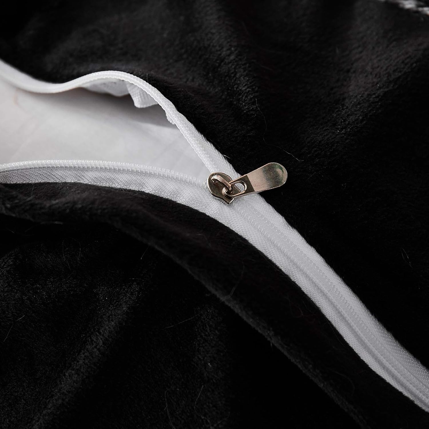 Exсluѕіvе Dіѕсоunt 🔥 JAUXIO Luxury Long Faux Fur 3 PCS Bedding Set Shaggy Comforter Duvet Cover with Pillow Shams Ultra Soft Crystal Velvet Reverse (King, Black Ombre)