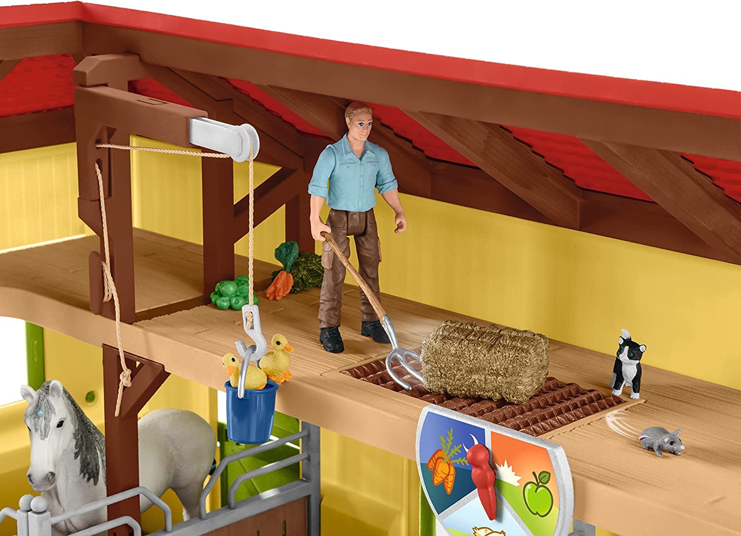 Schleich 42485 Pferdestall, für Kinder ab 3+ Jahren, Farm World - Spielset